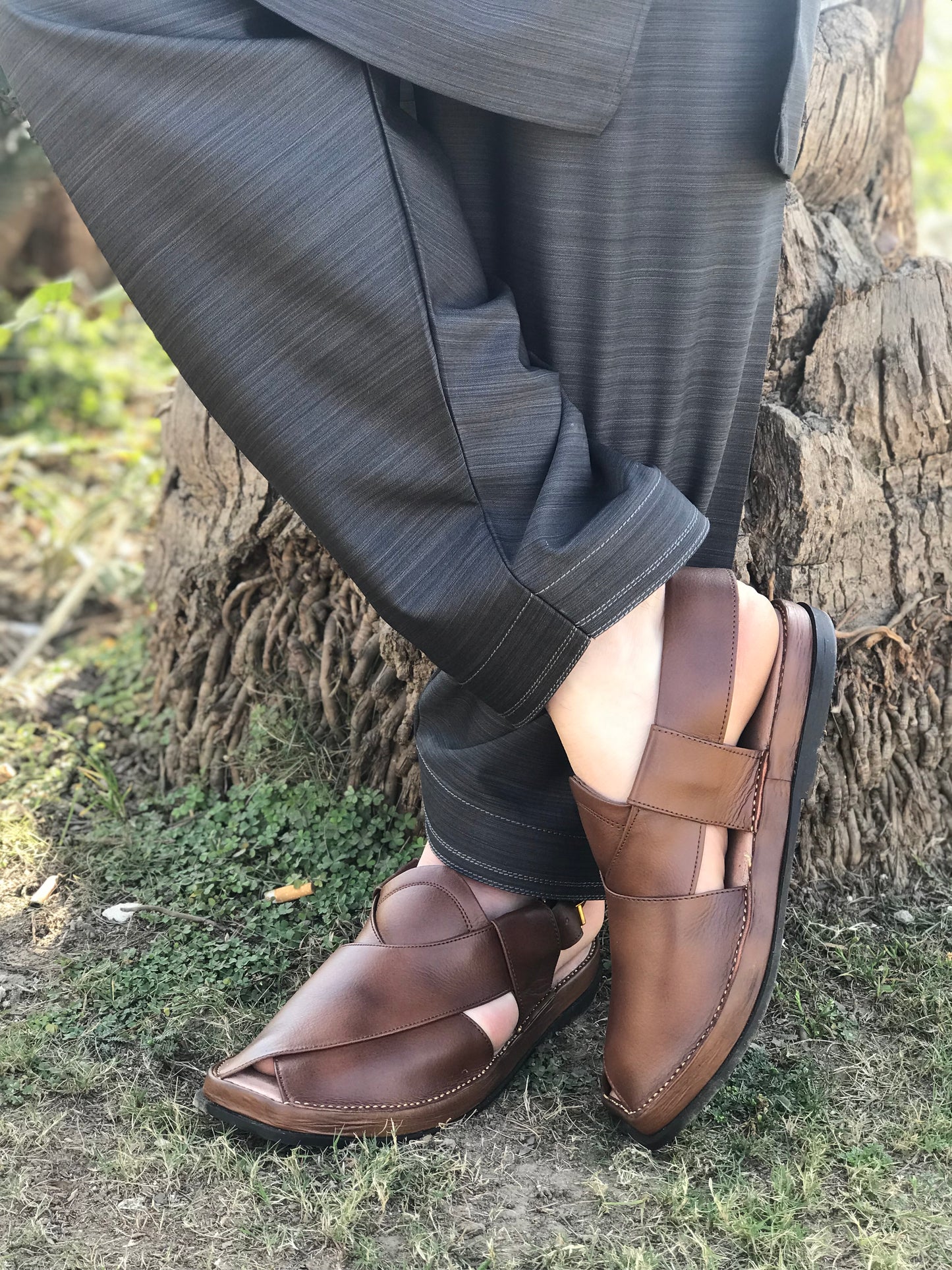 Shaded Lightweight Kaptaan Brown Chappals