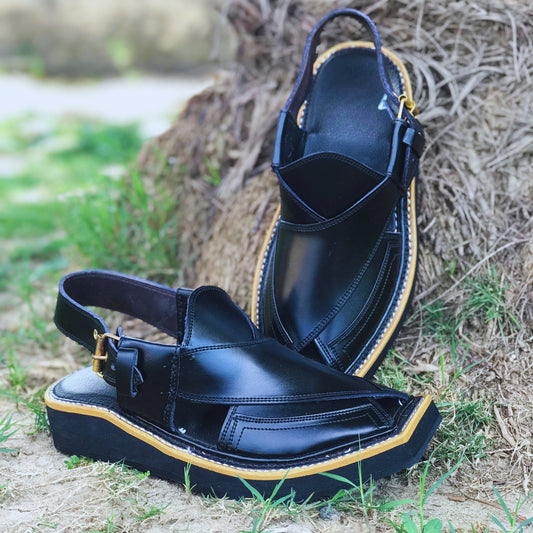 Kaptaan Chappal – Black Edition